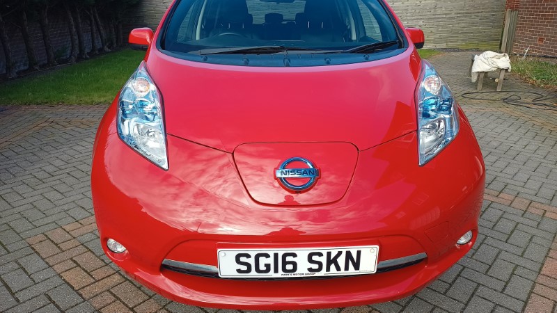 Nissan Leaf Tekna 2020 Stockport Car Sales (2)